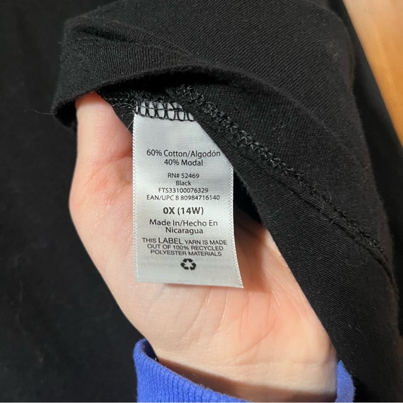 Terra & Sky black long sleeve v-neck top - Picture 4 of 4